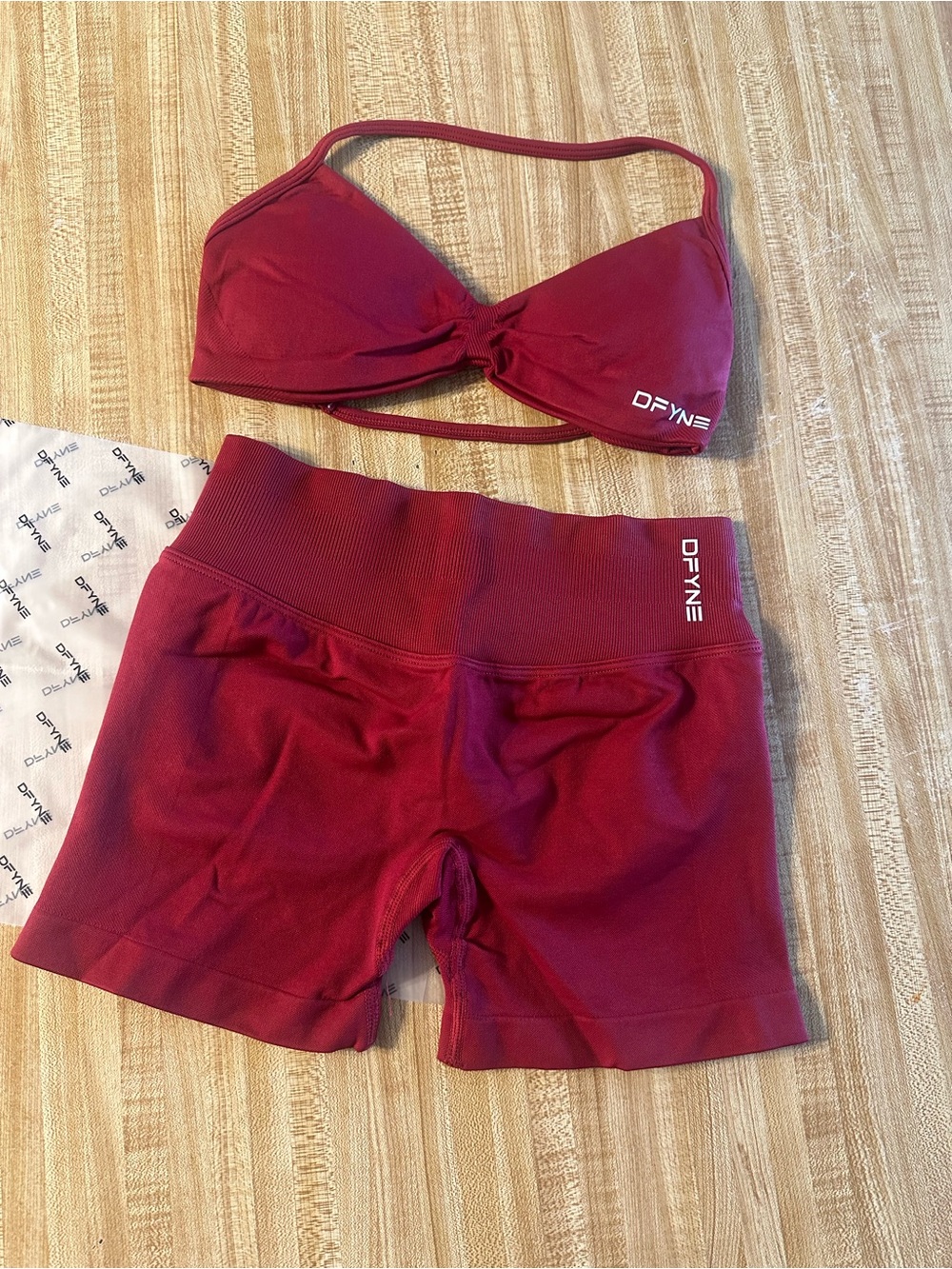 DFYNE red Sports Bra & High-Waist Shorts Set